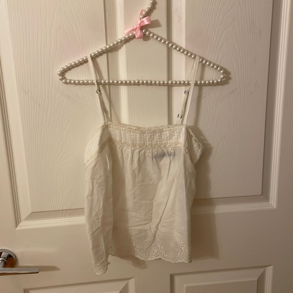 Dainty White top